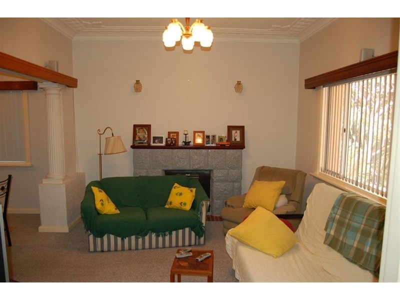 222  Orrong Road, Carlisle WA 6101