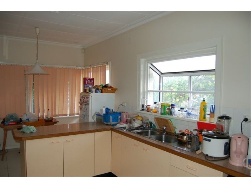 1 Marsh Avenue, Manning WA 6152