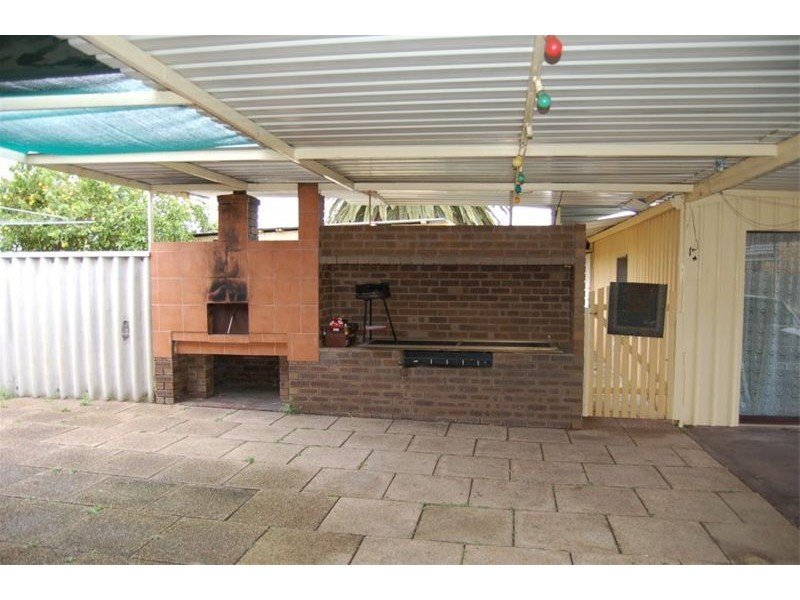 28  Clarke Street, East Cannington WA 6107