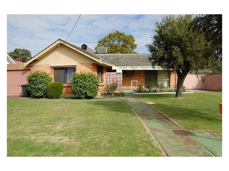 43  Martindale Avenue, Thornlie WA 6108