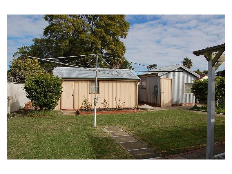 43  Martindale Avenue, Thornlie WA 6108