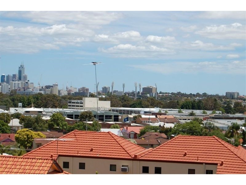 7  Teague Street, Burswood WA 6100