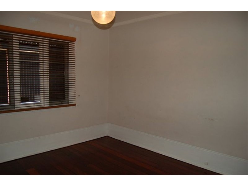 35 Sunbury Road, Victoria Park WA 6100