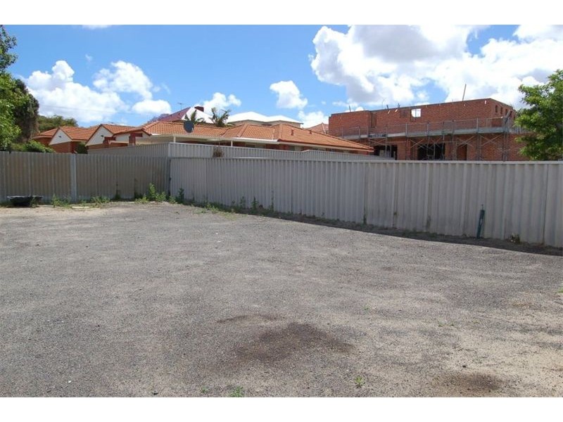 35 Sunbury Road, Victoria Park WA 6100