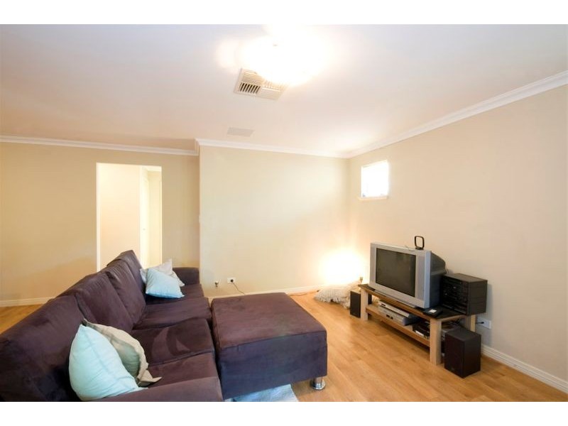 213B Scott Street, Cloverdale WA 6105