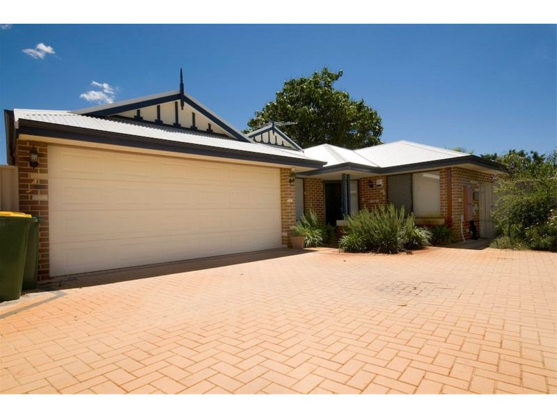 213B Scott Street, Cloverdale WA 6105