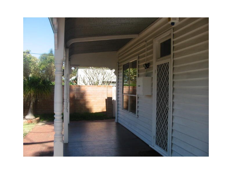 1/37  Manchester Street, Victoria Park WA 6100