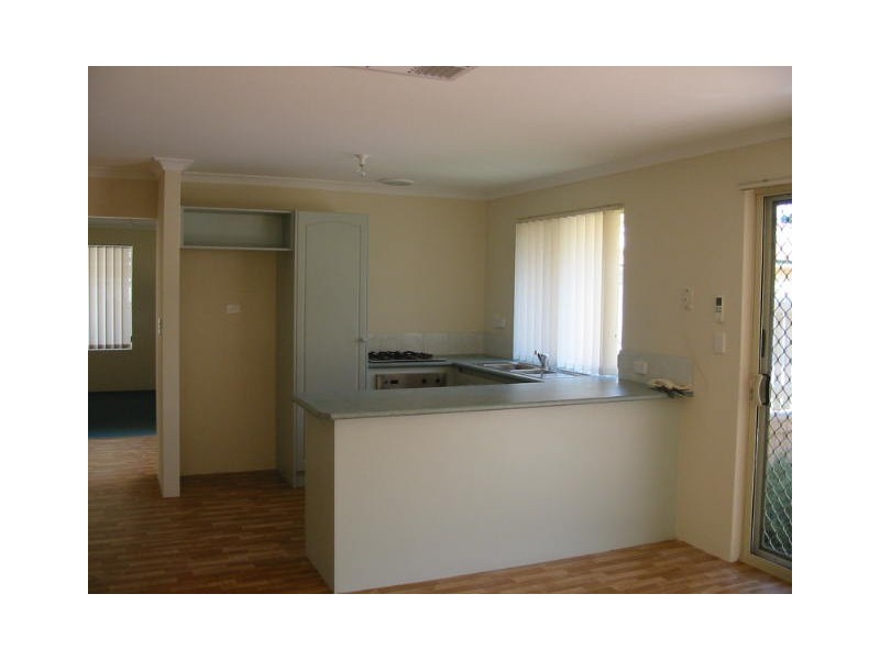 4/89  Mercury Street, Kewdale WA 6105