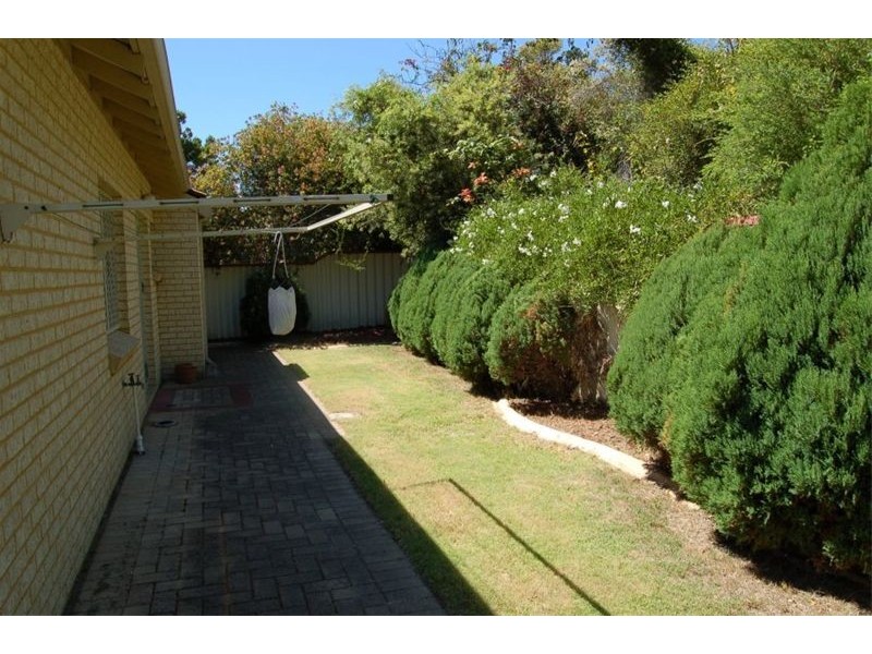 17D  Beatty Avenue, East Victoria Park WA 6101