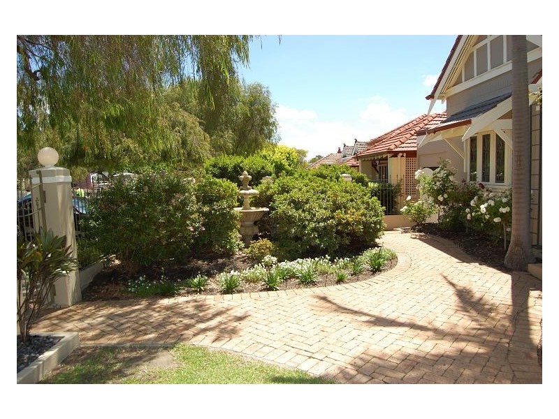 22 Langler Street, East Victoria Park WA 6101