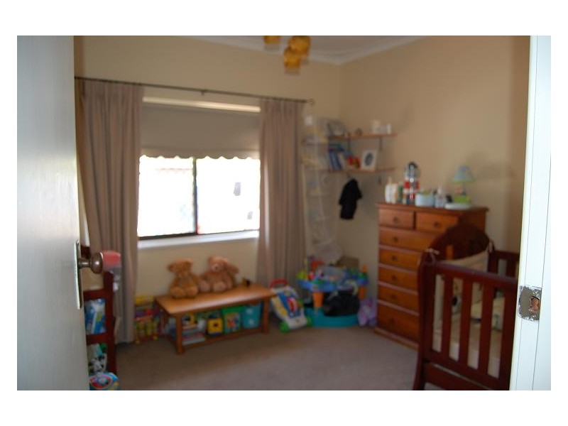19A Ellam Street, St James WA 6102