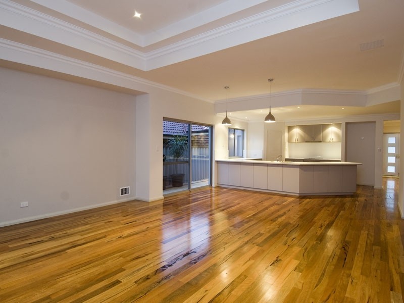 80 Solar Way, Carlisle WA 6101