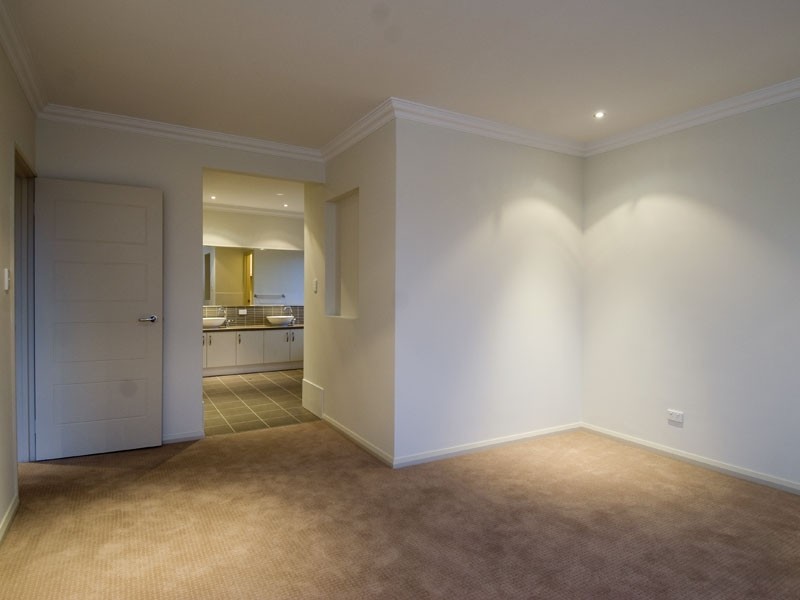 80 Solar Way, Carlisle WA 6101
