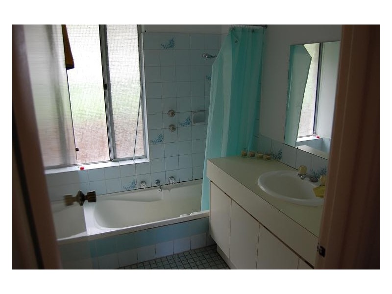 102B Mackie Street, Victoria Park WA 6100