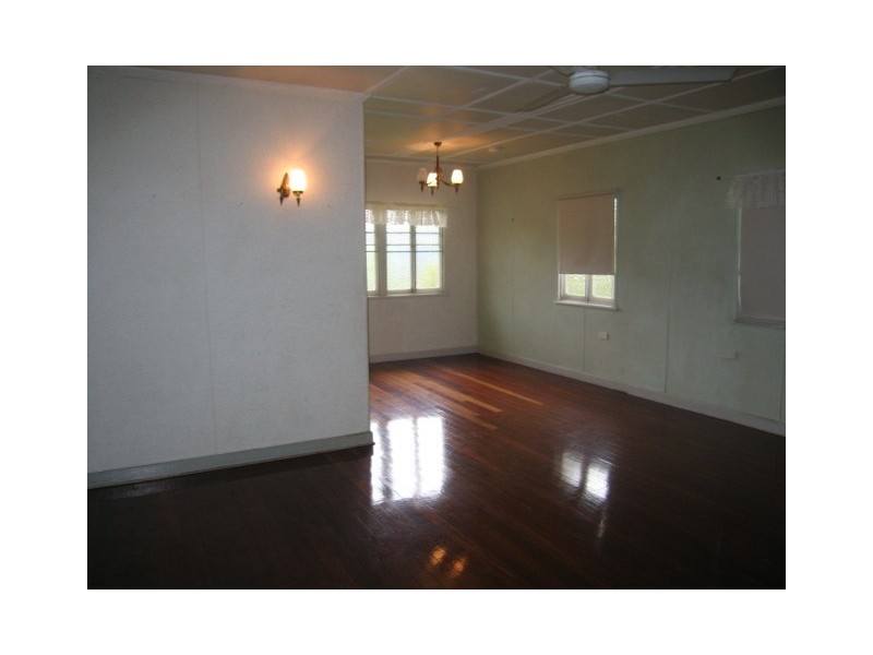 37  Norman Street, Coorparoo QLD 4151