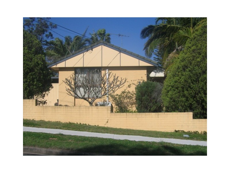 3  Reign St, Kingston QLD 4114