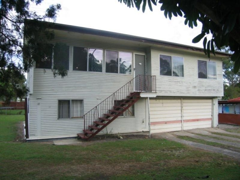 4 Gidgee Street, Kingston QLD 4114