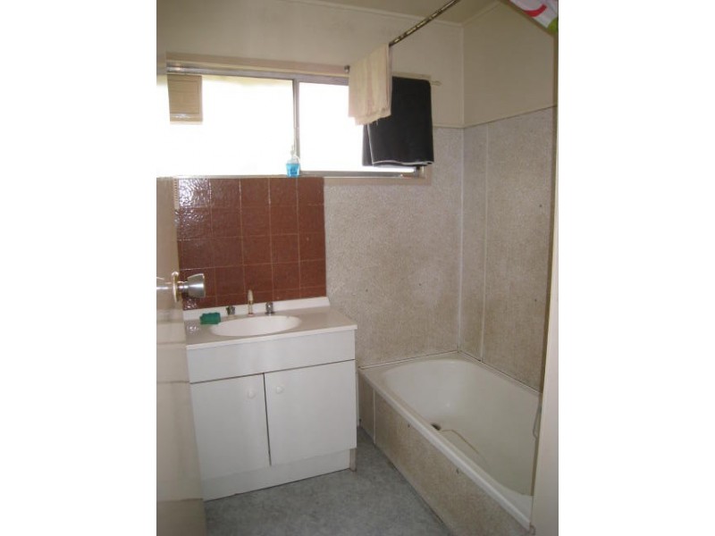 31 Snowdon Street, Kingston QLD 4114