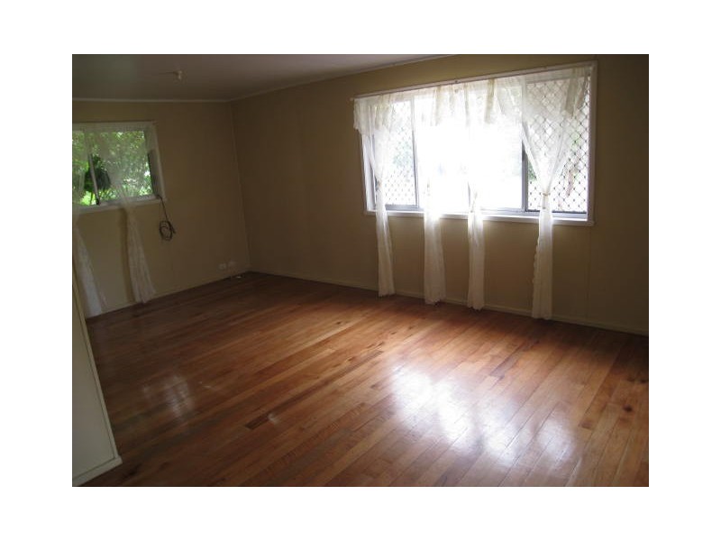 12 Beatty Street, Loganlea QLD 4131