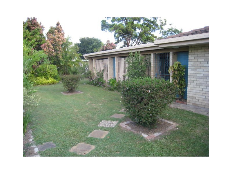 15 WOOTTON CRESCENT, Springwood QLD 4127