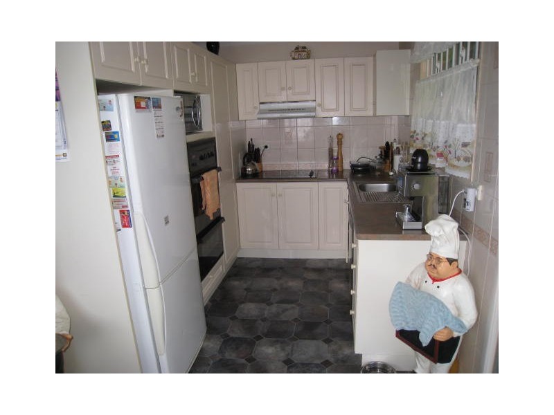 104 Jacaranda Avenue, Logan Central QLD 4114