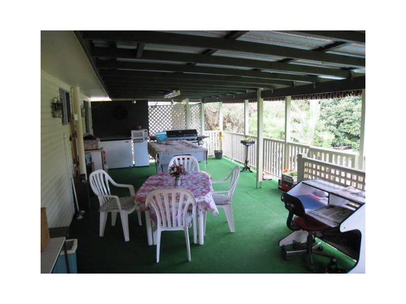 104 Jacaranda Avenue, Logan Central QLD 4114