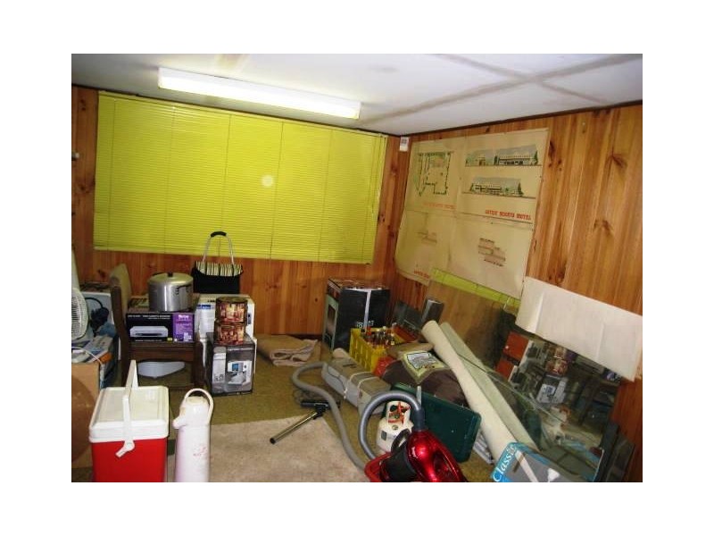 104 Jacaranda Avenue, Logan Central QLD 4114