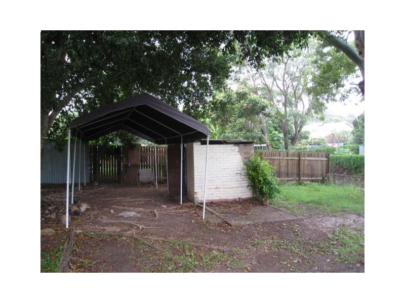 11 Darren Drive, Slacks Creek QLD 4127