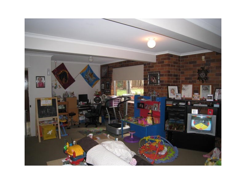 66 Lyndale Street, Daisy Hill QLD 4127