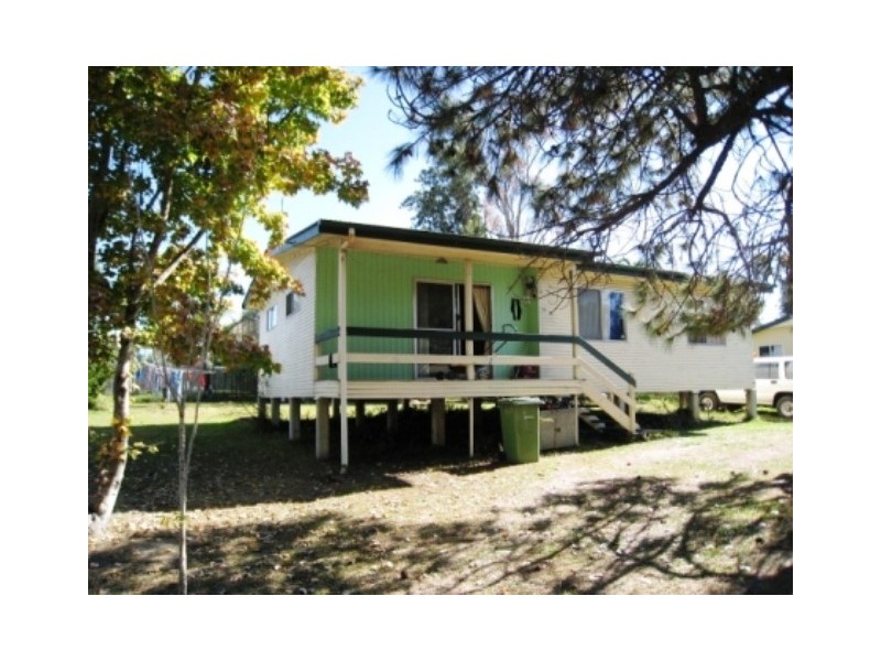 138 Railway Parade, Woodridge QLD 4114