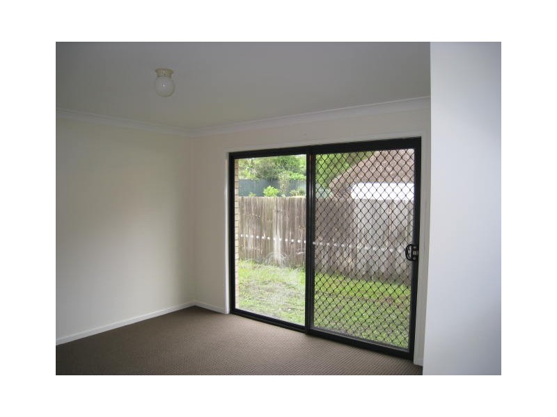 297 Third Avenue, Kingston QLD 4114