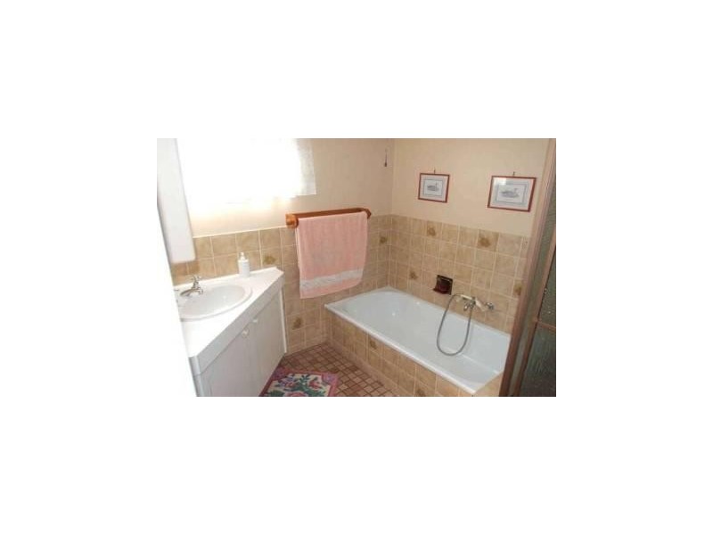 17 Kelvin Street, Woodridge QLD 4114