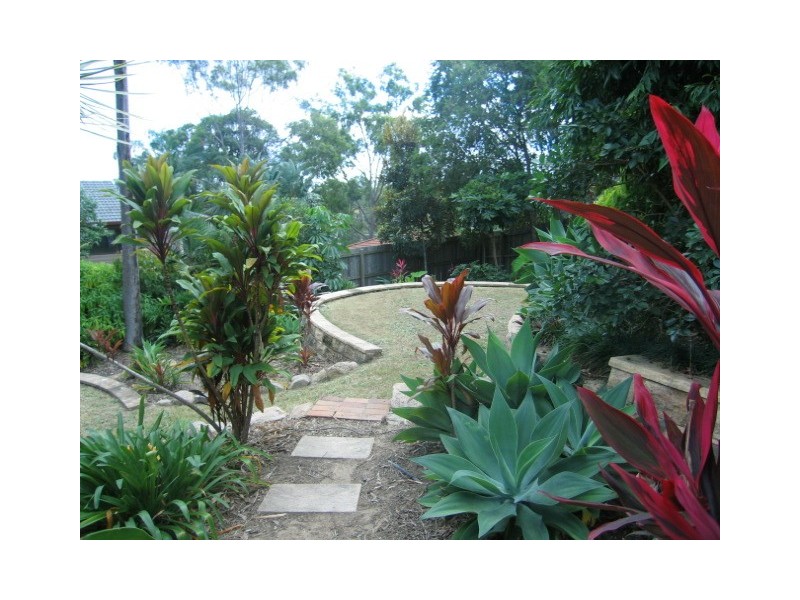 20 Jasmine Crescent, Shailer Park QLD 4128