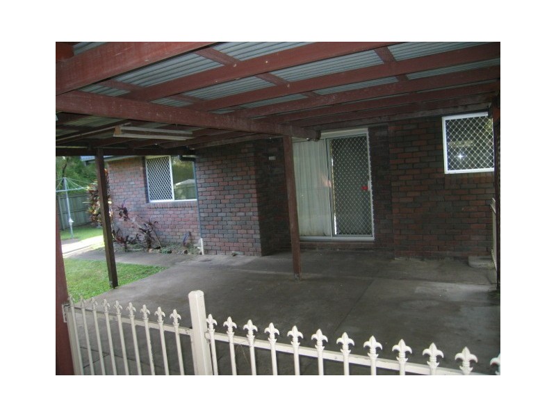 54 Springfield Crescent, Daisy Hill QLD 4127