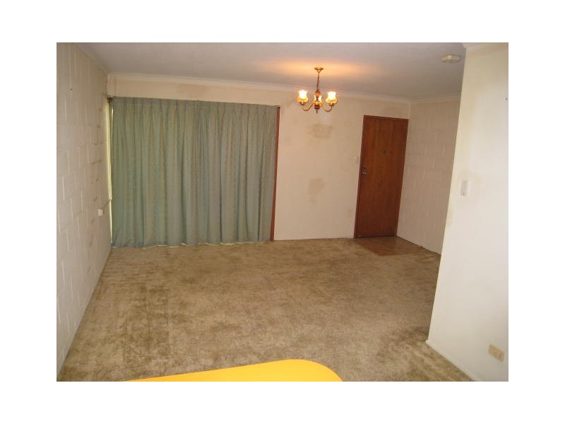 2/65 North Road, Woodridge QLD 4114