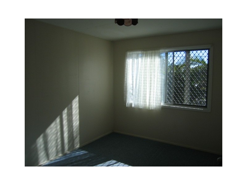 13 Maple Street, Kingston QLD 4114