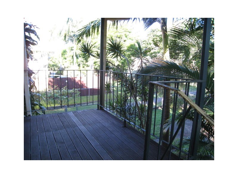 8 Ellen Street, Kingston QLD 4114