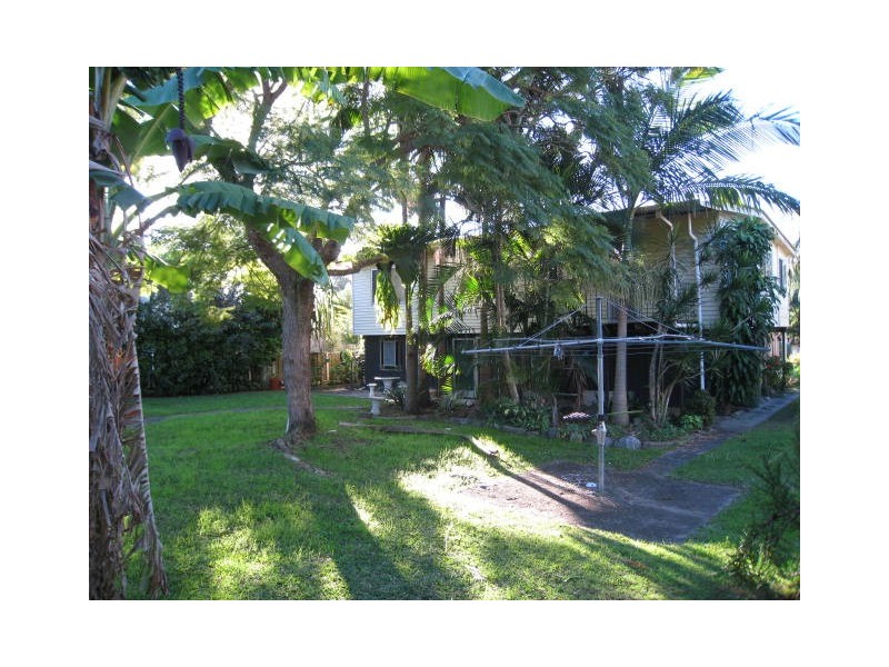 8 Ellen Street, Kingston QLD 4114