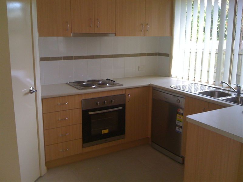 7 Hilltop Street, Loganlea QLD 4131