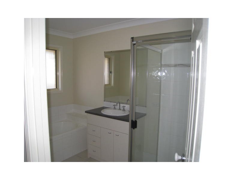 40 Arthur Way, Ormeau QLD 4208