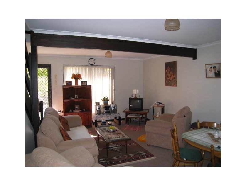 4/24 Garfield Road, Logan Central QLD 4114