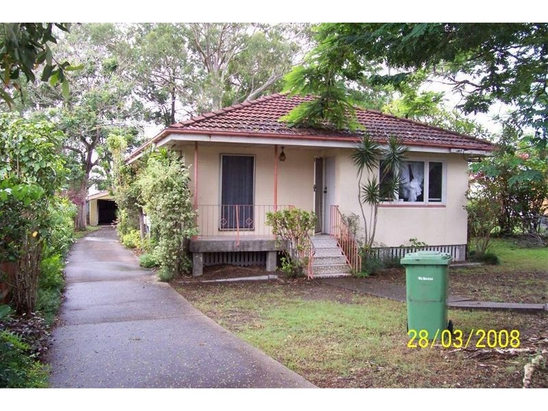 25 Reign Street, Kingston QLD 4114