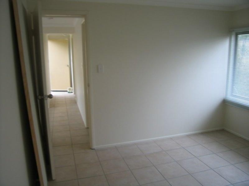 2/5 Yale Street, Marsden QLD 4132