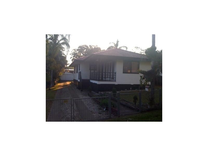 12 Douglas Street, Woodridge QLD 4114