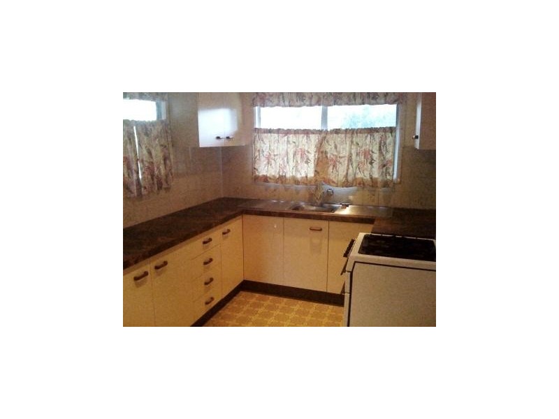 12 Douglas Street, Woodridge QLD 4114