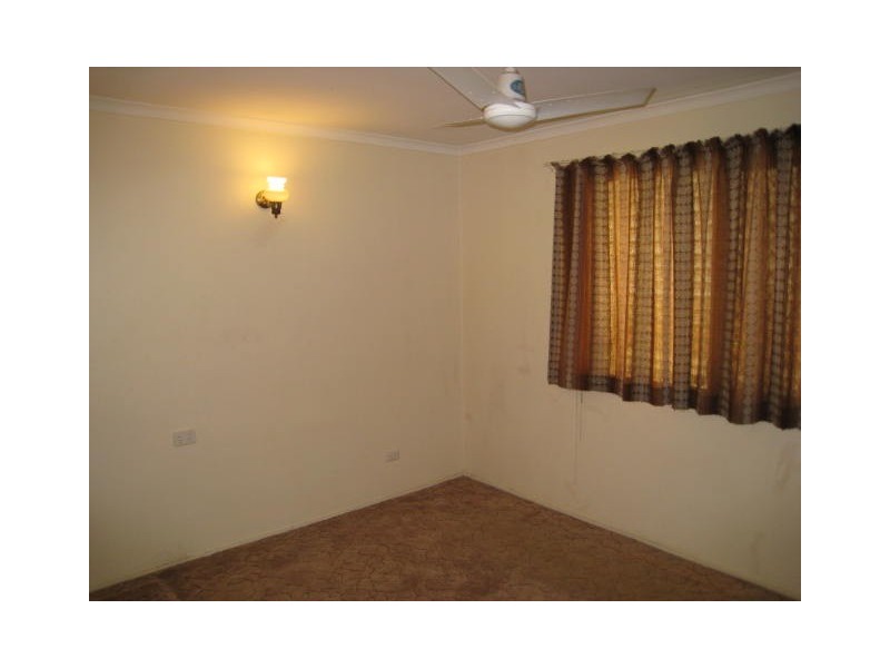 9/2 Russell Street, Woodridge QLD 4114