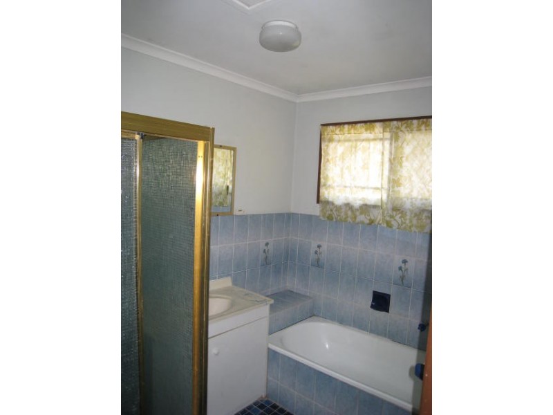 9/2 Russell Street, Woodridge QLD 4114