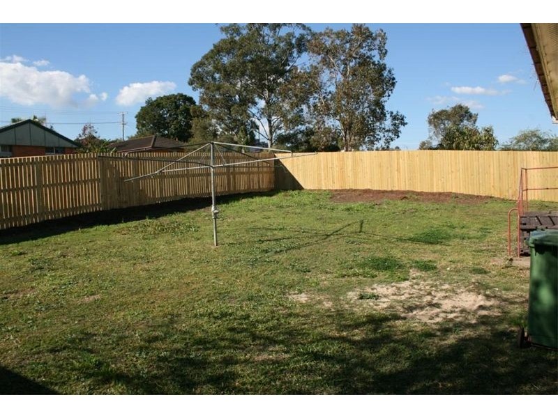 58 Queens Road, Kingston QLD 4114