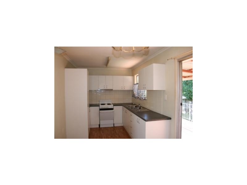16 Lowanna Street, Slacks Creek QLD 4127