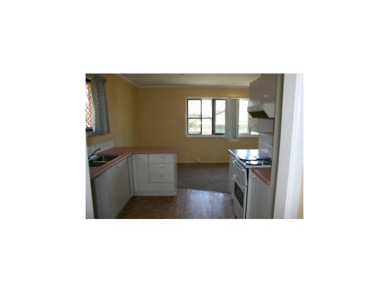 18 Jean Street, Woodridge QLD 4114